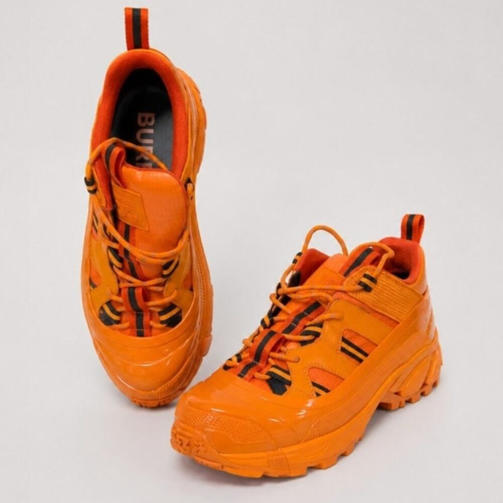 Burberry Nylon & Rubber Arthur Sneakers Womens EU 39.5/US 9.5 Orange Lace-Up Low
